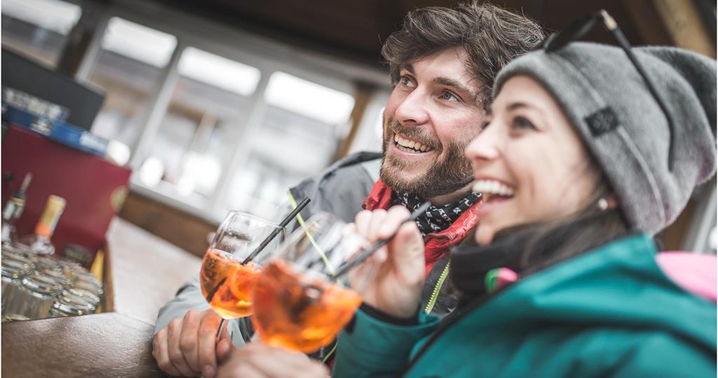 Sci e divertimento nei rifugi